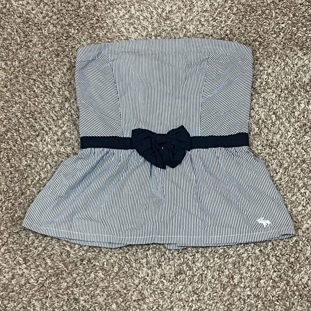 Vintage Y2K 2000s navy pin stripe Abercrombie and fitch bow strapless top